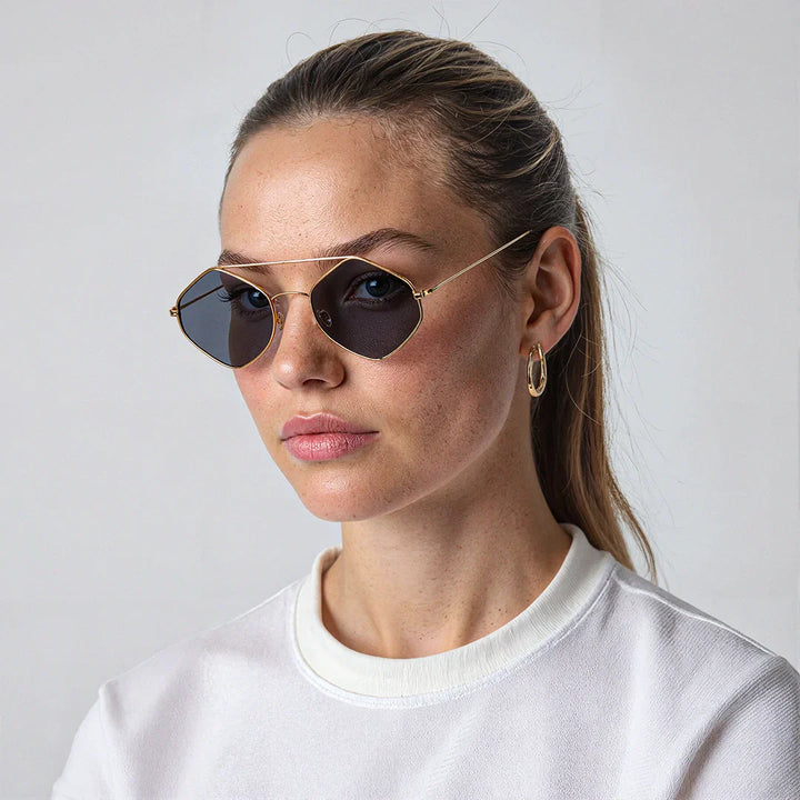 Lumira Boutique | Roxane